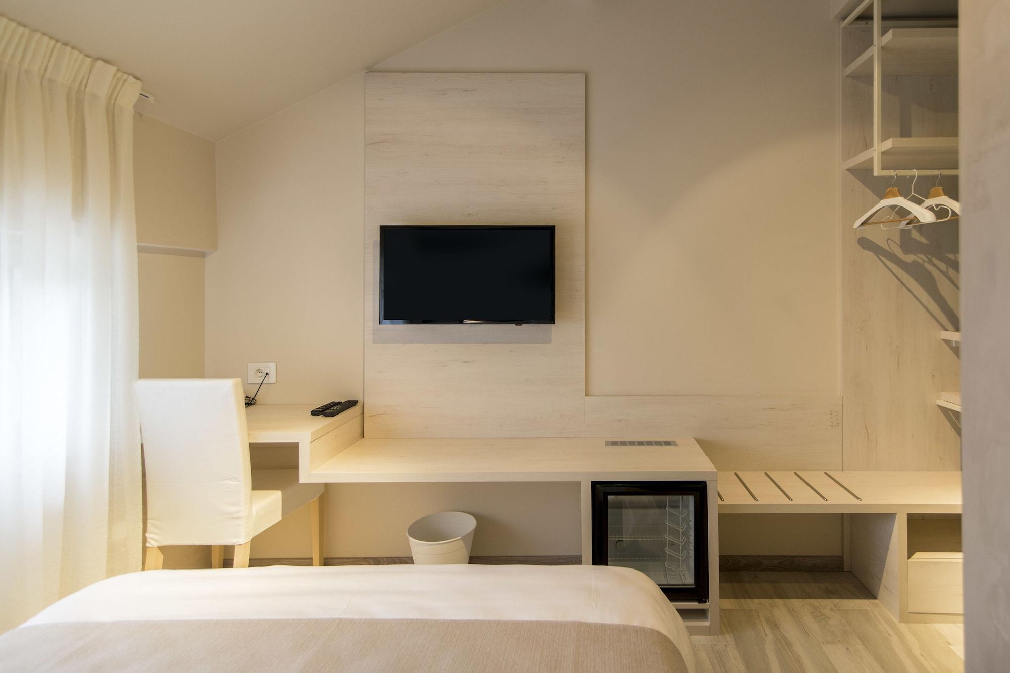 Garni Hotel D10 Belgrade Exterior photo