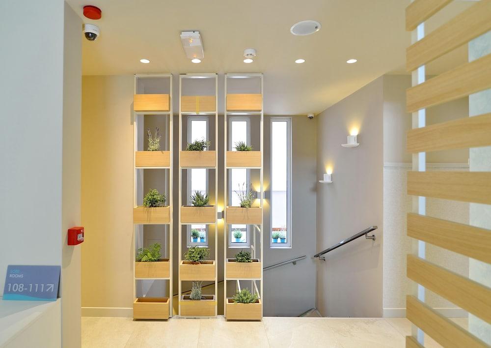 Garni Hotel D10 Belgrade Exterior photo